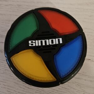 Simon Hand Held Memory Small Mini Electronic Game Hasbro 2013 Works 3 1/2"